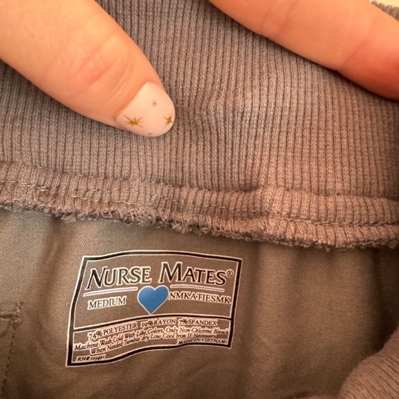 Assorted scrub Pants - Picture 9 of 9